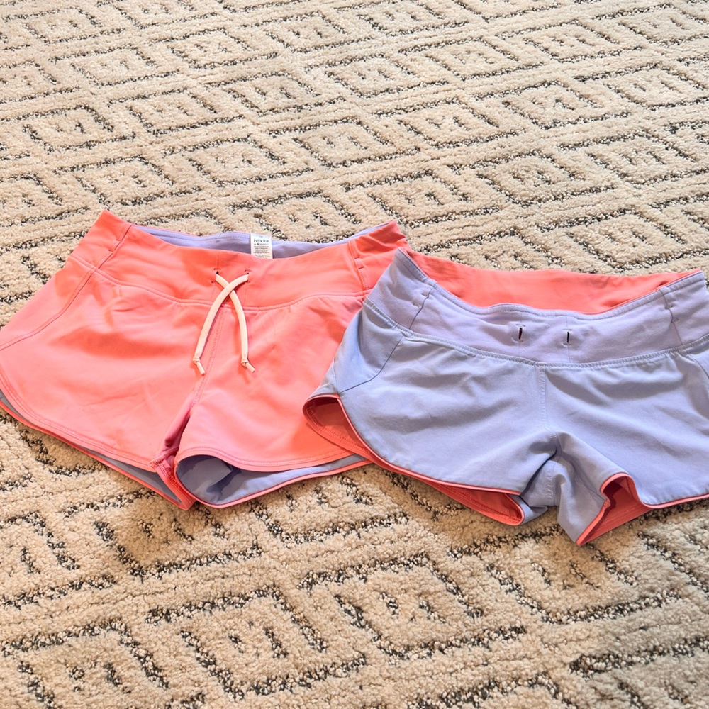 Ivivva reversible athletic shorts. New without Tags.